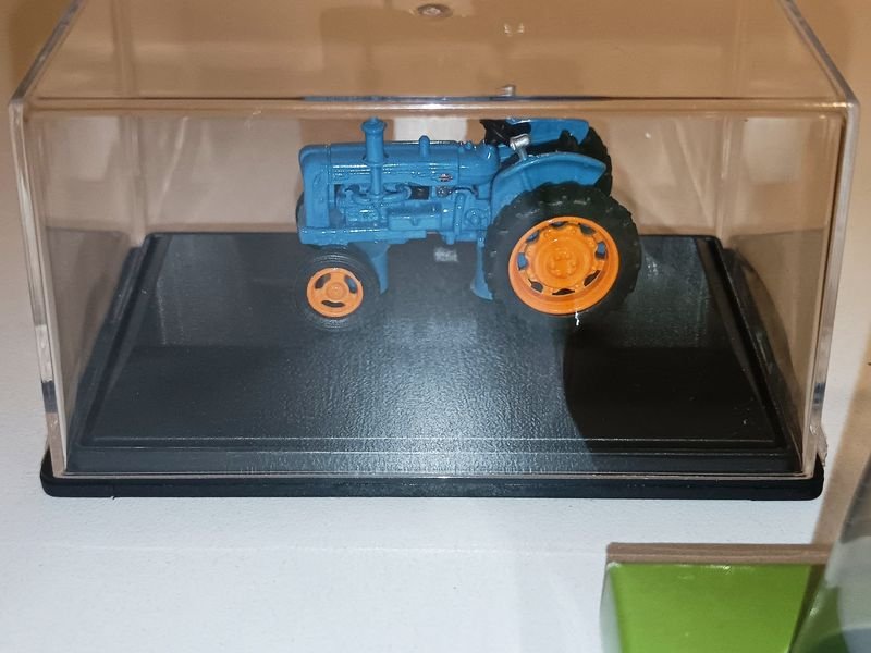 Lotes de maquinaria miniatura para coleccionistas - imagen 4