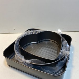Set de 3 Moldes Desmontables para Repostería: Corazón, Cuadrado y Redondo - imagen 3