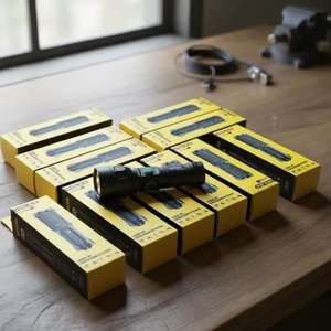 Lote siguiente: Linterna Táctica Recargable USB Marca HOLDA H3709 con Pantalla Digital