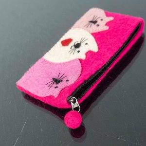 Neceser de Lana de Fieltro Hecho en Nepal con Diseño de Gatos - imagen 2
