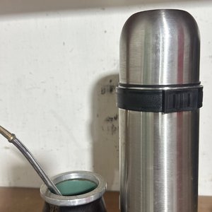 Lote anterior: Termo Mate de Acero Inoxidable con Bombilla