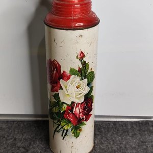 Termo Antiguo de Aluminio Esmaltado con Diseño Floral y Pico de Ave - imagen 5