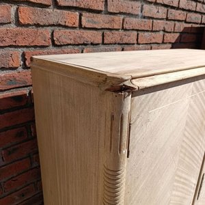 Aparador Estilo Inglés Enchapado en Raíz con Puertas y Cajones - imagen 6