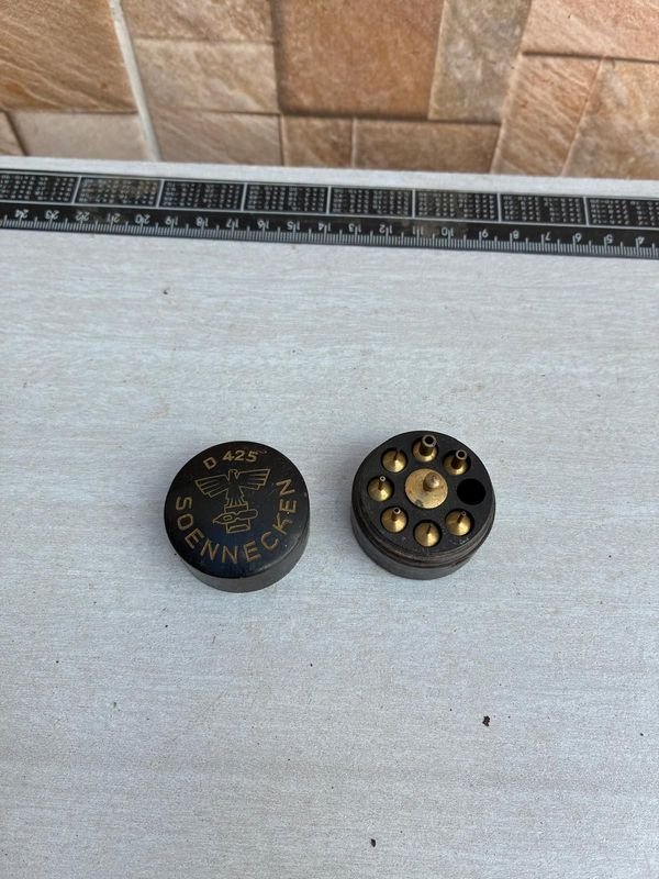 Item 860366 - Image 0