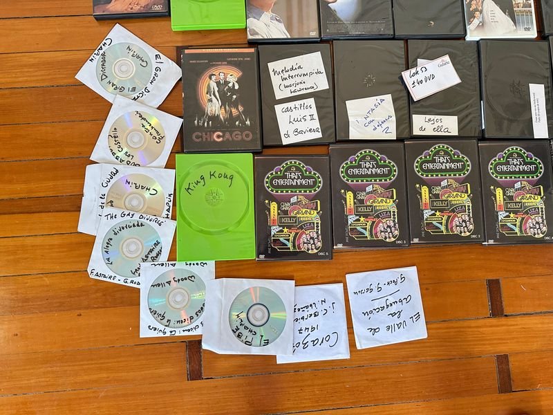 Colección de DVDs en venta - imagen 8