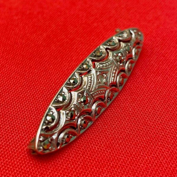 Antiguo prendedor de plata con marquesitas para venta - imagen 3