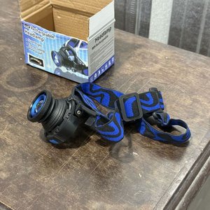 Faro Frontal Recargable con Zoom y Lente Ajustable - imagen 3