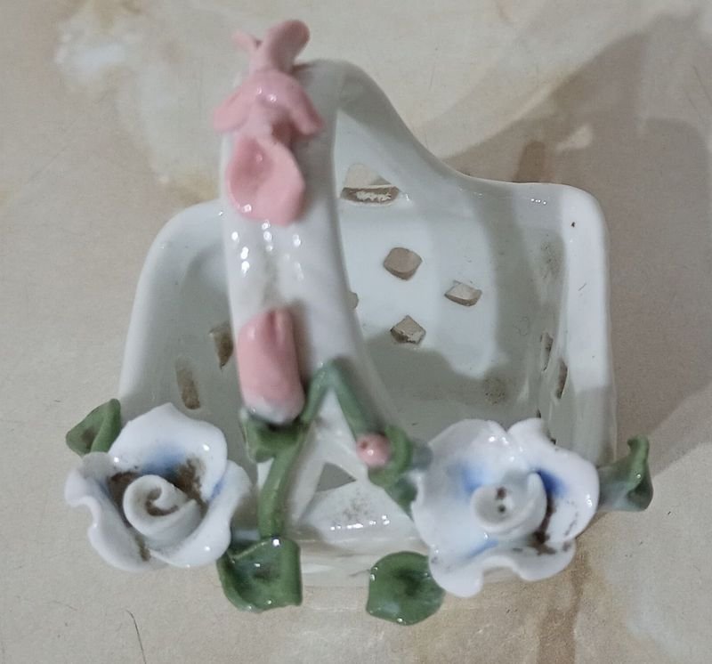 Item 764002 - Image 2