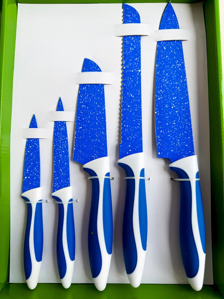 Juego de cuchillos plásticos color azul - imagen 2