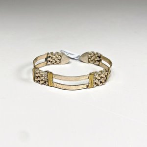 Lote siguiente: Pulsera Ancha de Plata con Detalles Dorados