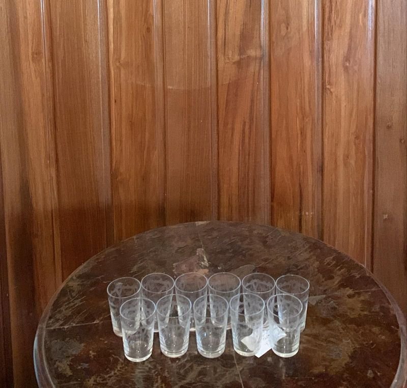 1 juego 11 vasos pequeños de licor
