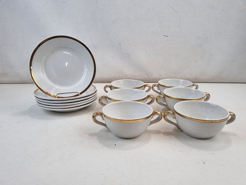 Juego de 6 Tazas con Asas y 6 Platos Hondos Olmos Porcelana Dorada