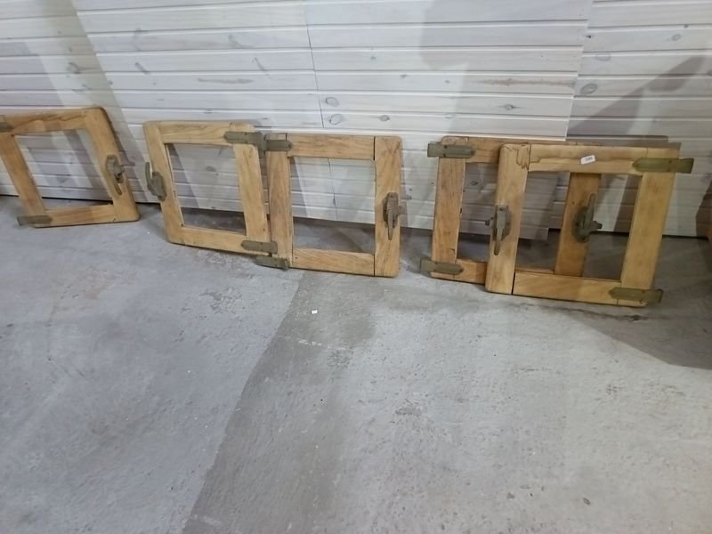 Item 879965 - Image 0