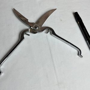 Tijera de Desmenuzar Aves de Acero Inoxidable, 26 cm - imagen 3