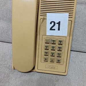 Lote siguiente: Teléfono Fijo Beige Jantel con Teclado