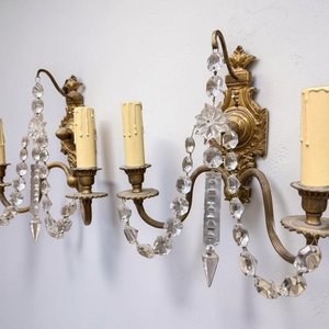 Lote anterior: Elegante Pareja de Apliques de Bronce con Cristales Facetados