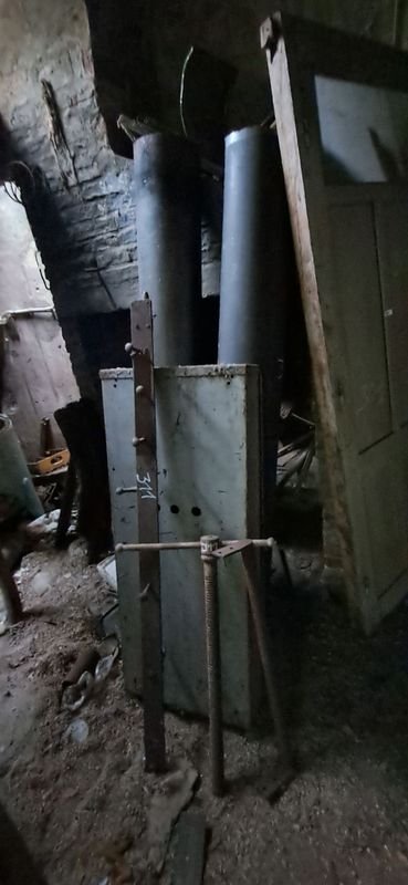 Item 880858 - Image 0