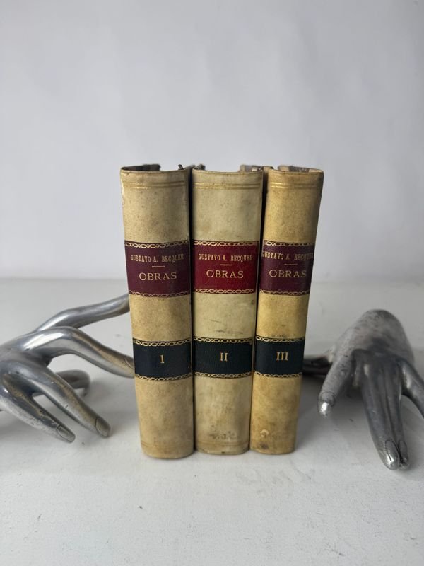 Lote anterior: Tres Tomos de Obras de Gustavo Becquer - Librería de Fernando Fe, Madrid 1907