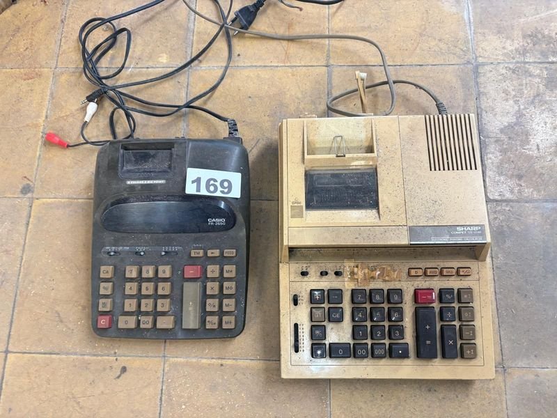 Lote de 2 Calculadoras con Impresora Casio y Sharp