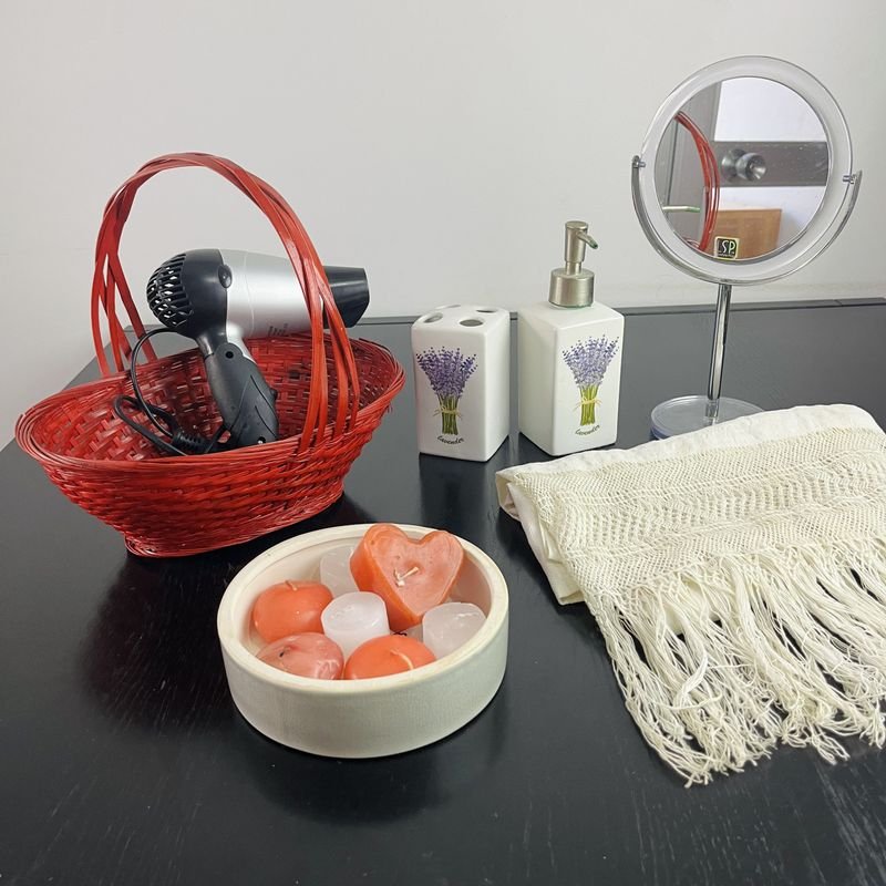 Lote anterior: Colección de artículos para el hogar