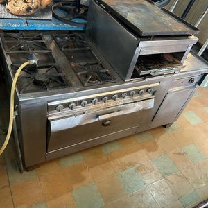Cocina Industrial Acero Inoxidable con Plancha y Horno - imagen 5