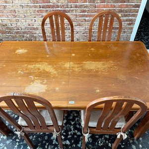 Juego de Comedor de Madera Maciza con Mesa Extensible y 6 Sillas - imagen 2