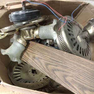 Lote siguiente: Partes de Ventiladores de Techo Varias