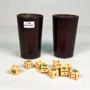 Juego de Dados con Vasos de Cuero Vintage - imagen 2