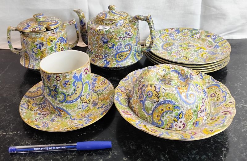 Lote anterior: J. KENT Fenton Set de Porcelana con Exquisito Diseño
