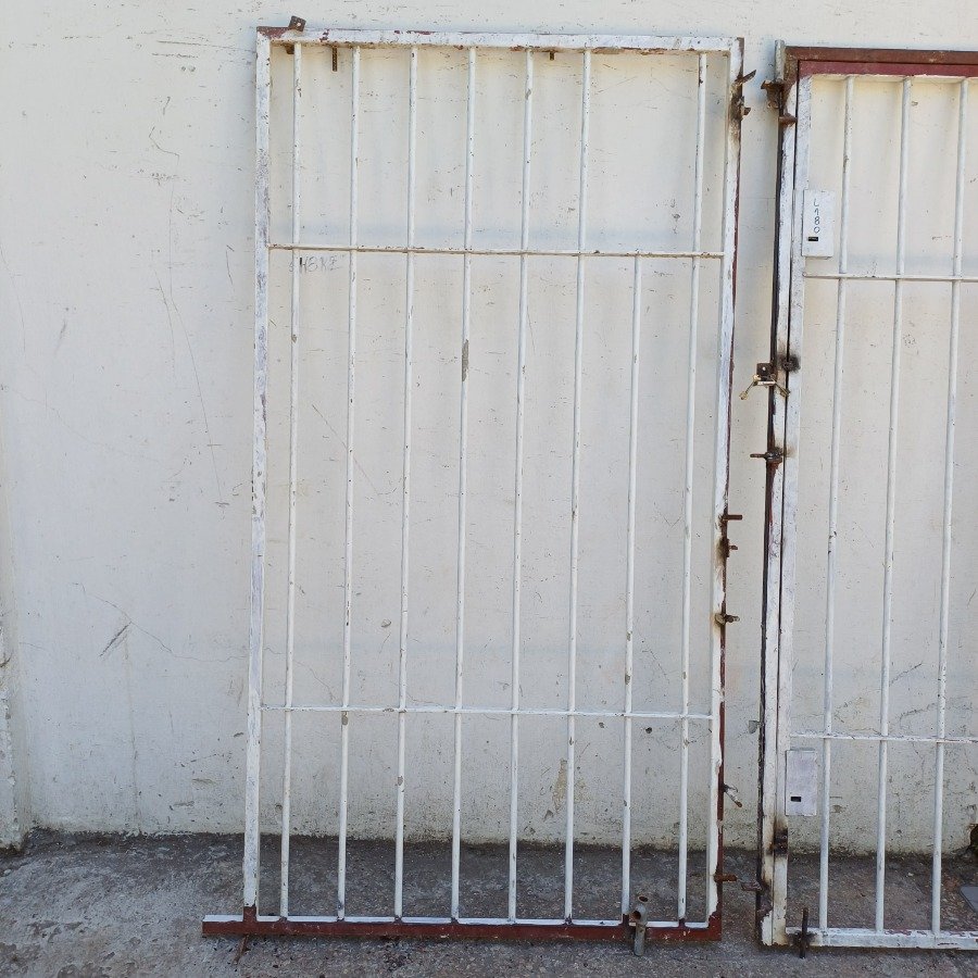 Puertas de metal para seguridad - imagen 8