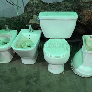 Lote siguiente: Lote de Sanitarios de Cerámica Blanca