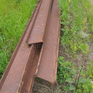 Lote siguiente: Vigas de Hierro Oxidadas para Construcción