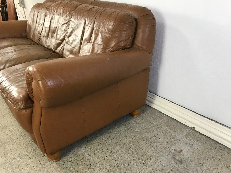 Sillón de 3 cuerpos en cuero natural marrón claro - imagen 4