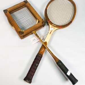 Dos Raquetas de Bádminton Antiguas de Madera - imagen 1