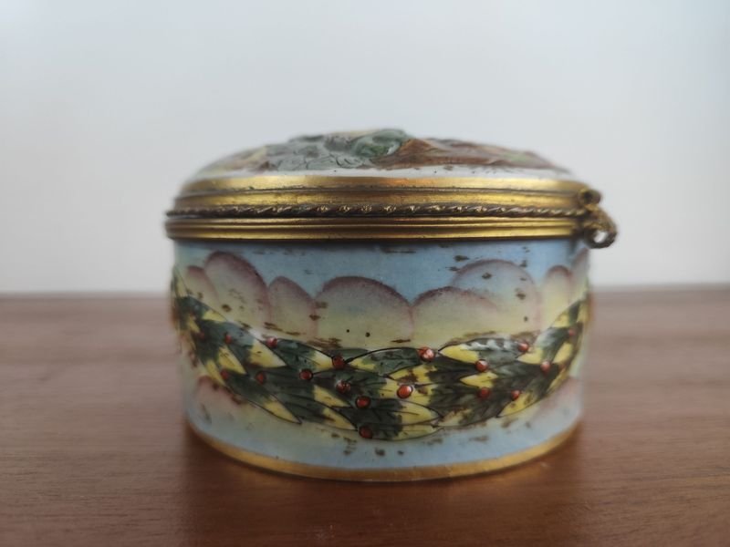 Item 851895 - Image 0