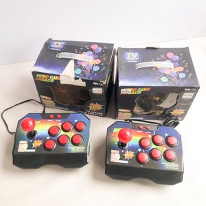 Lote siguiente: Dos Consolas Retro Game Arcade con Joysticks y Cables