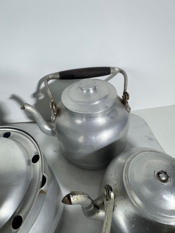 Gran lote de aluminio de cocina en buen estado - imagen 4