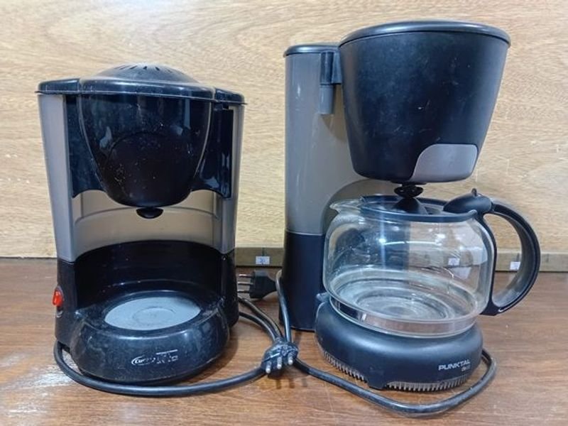 Juego de Cafeteras Eléctricas Cuori y Punktal