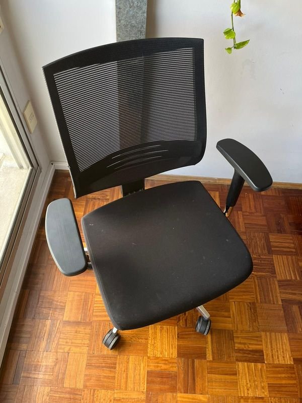 Item 899542 - Image 0