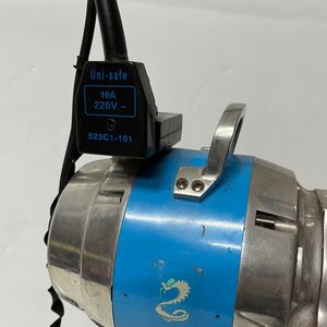 Máquina de Corte Vertical Industrial Gemsi Cuchilla 22cm 220V - imagen 9