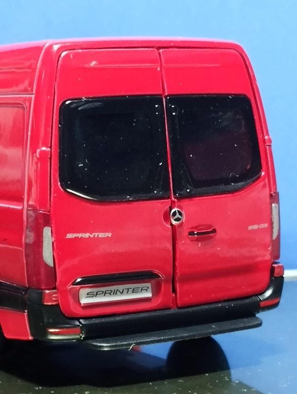 Item 865940 - Image 2