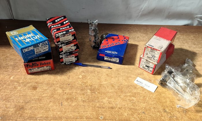 Item 16823 - Image 0