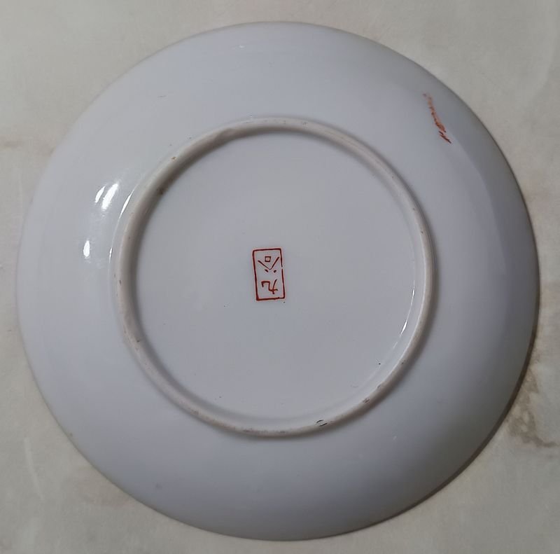 Platillos de Porcelana JAPONESA pintados a mano. Decó; Geishas y paisaje. - imagen 3