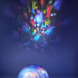 Velador Proyector de Peces con Bluetooth y Música - imagen 3