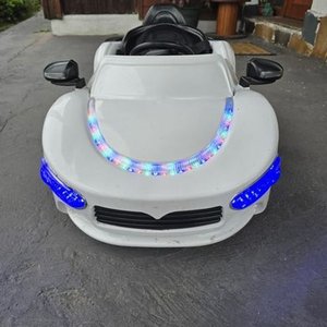 Auto Eléctrico Infantil a Batería con Control Bluetooth y Cinturón de Seguridad - imagen 1