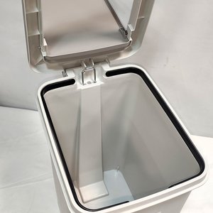 Papelera Recicladora con Tapa Batiente Doble Apertura, 20 Litros - imagen 4