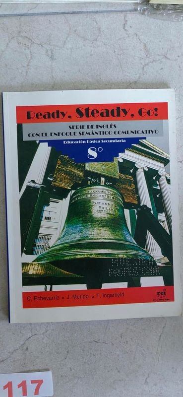 Libro de Inglés "Ready, Steady, Go!" 8° por C. Echevarría, J. Merino, T. Ingarfield (1993)