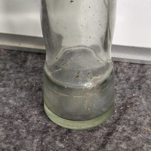 Botella Antigua de Vidrio "Sip" - Industria Uruguaya - imagen 3