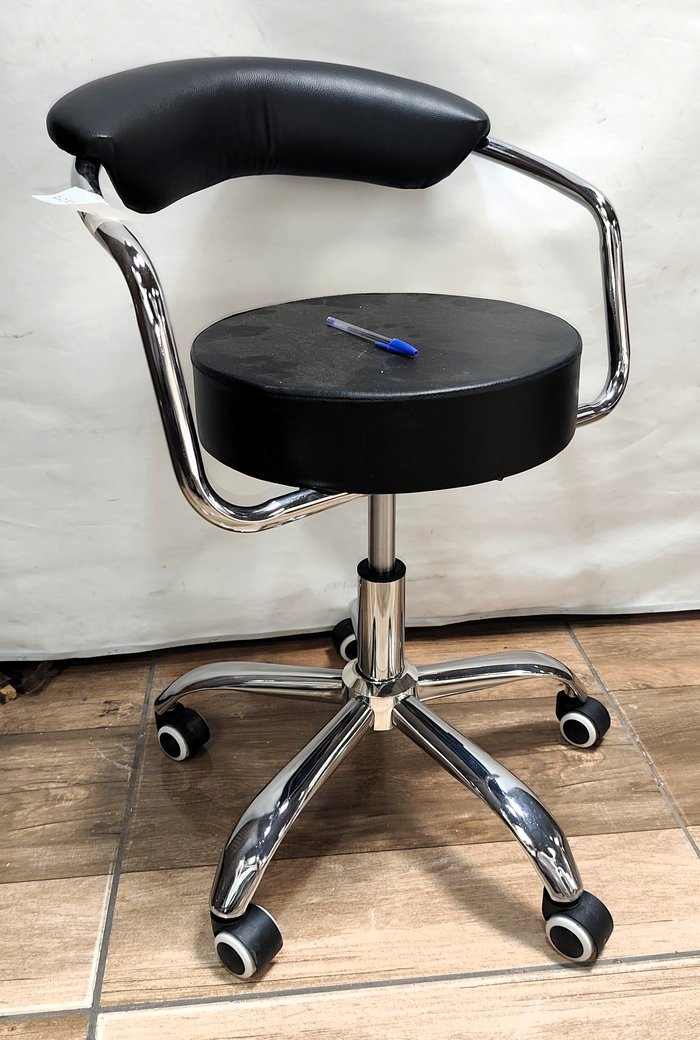 Item 16574 - Image 0