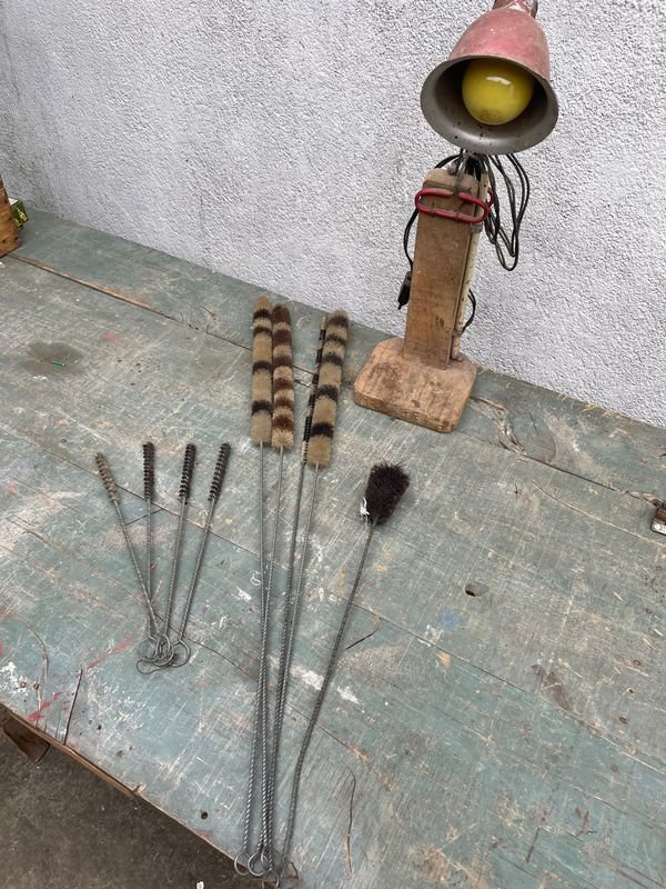 Lote de Lámpara de Mesa y Limpiadores de Caños - imagen 1